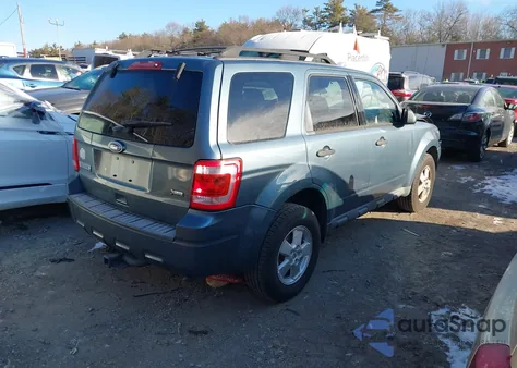 2010 Ford Escape Xlt from USA, damaged, VIN 1FMCU0DGXAKD30108